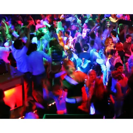 Livadia Seaside 13 3*