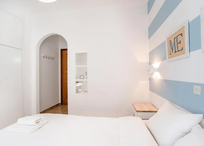 Livadia Seaside 13 3*