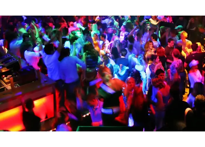 Livadia Seaside 13 3*